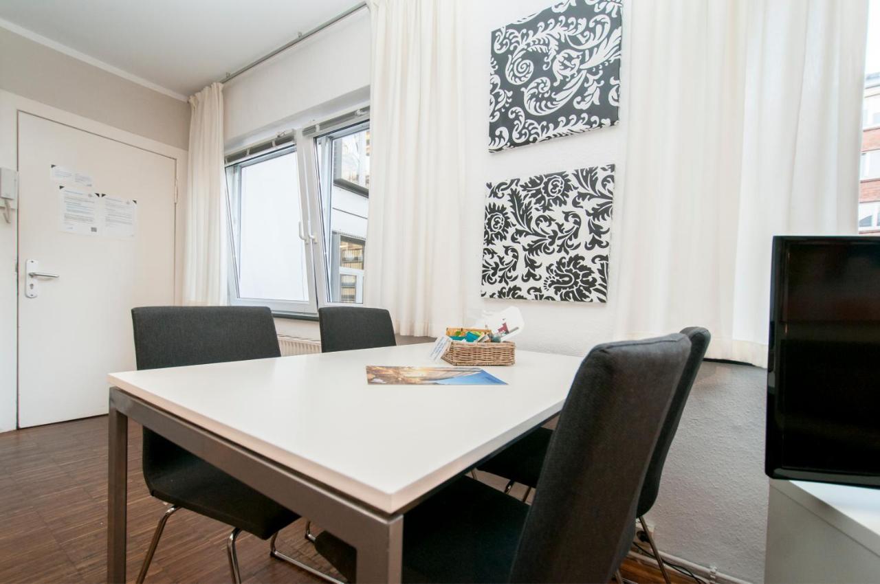 Appartements In Der Hamburger Altstadt Contactless Check In Exterior photo